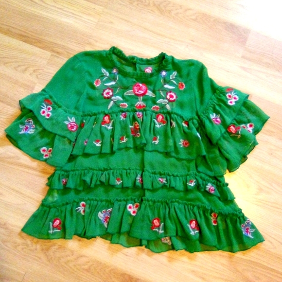 Tops - Embroidered top